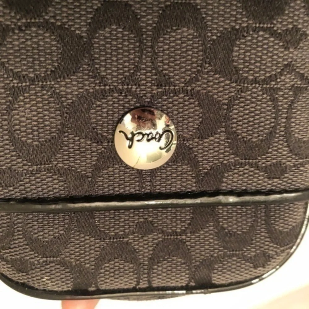 Coach black signature vintage y2k mini bag wristlet